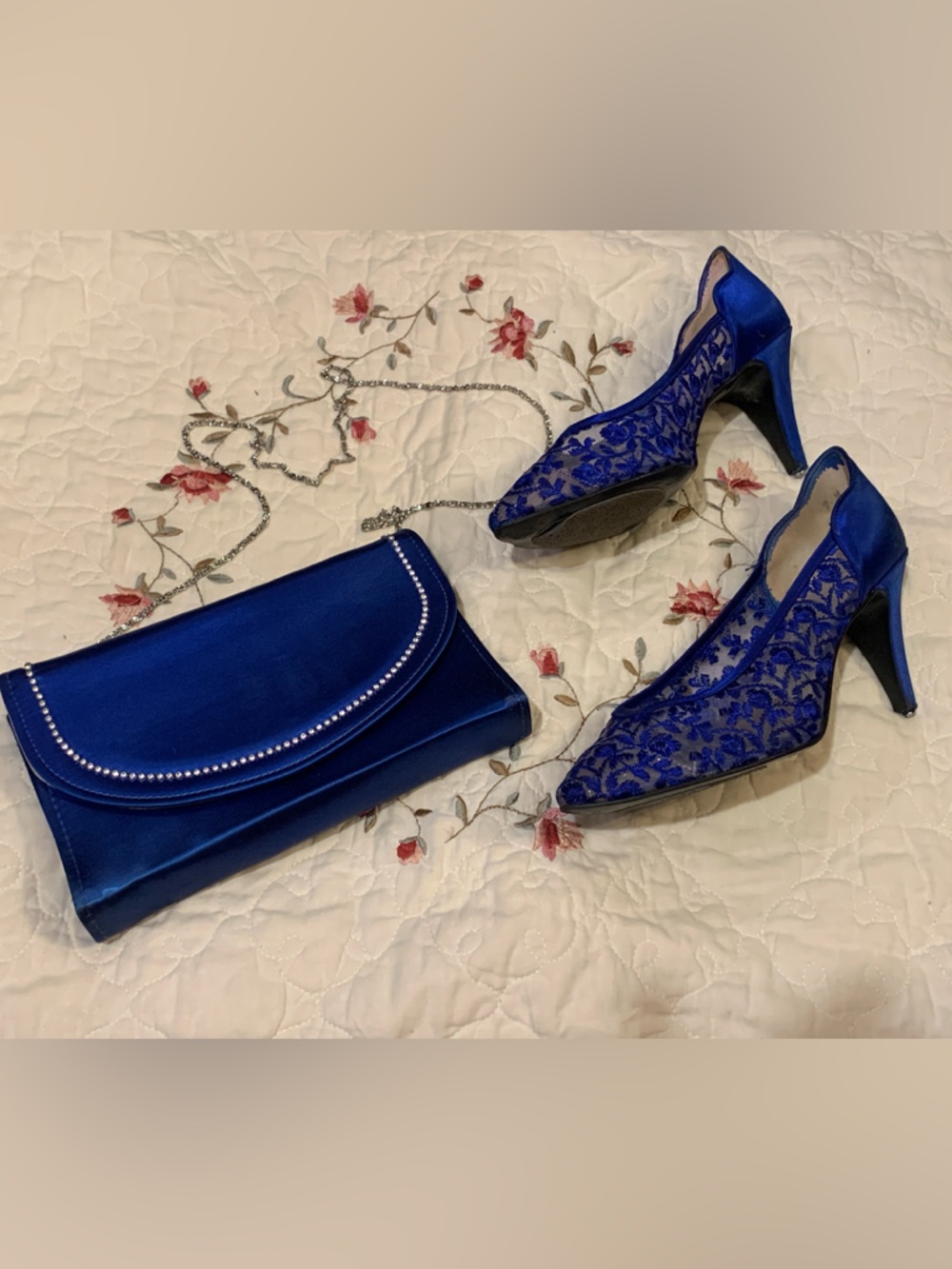 VINTAGE Royal Blue Lace Pointed-Toe Heels with Matching Clutch